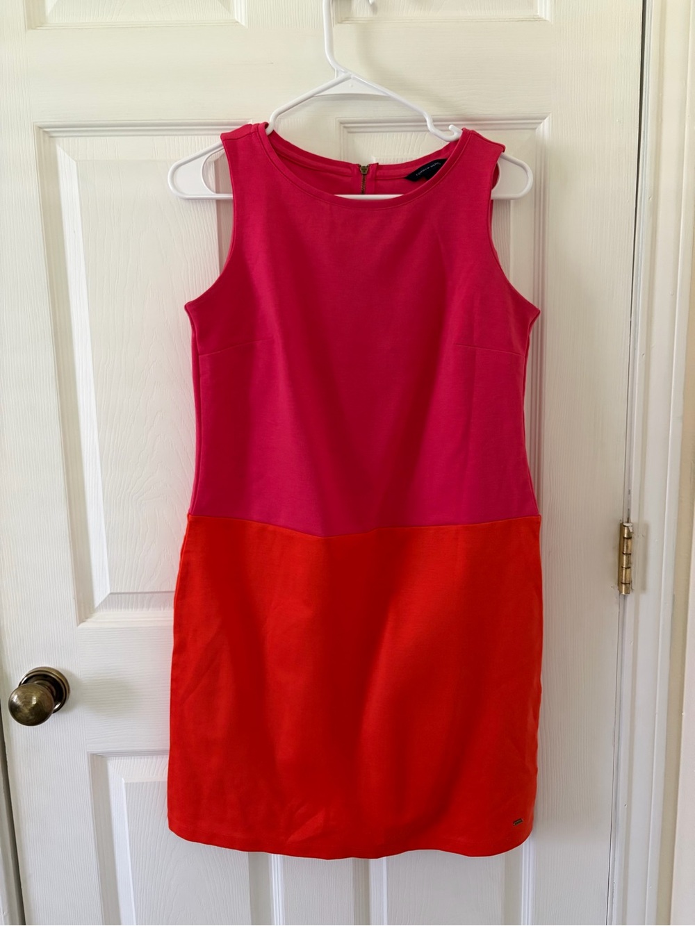 Tommy Hilfiger Sleeveless Colorblock Sheath Dress in Pink and Red